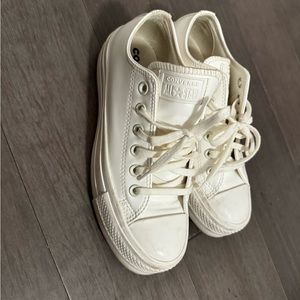 Leather platform converse